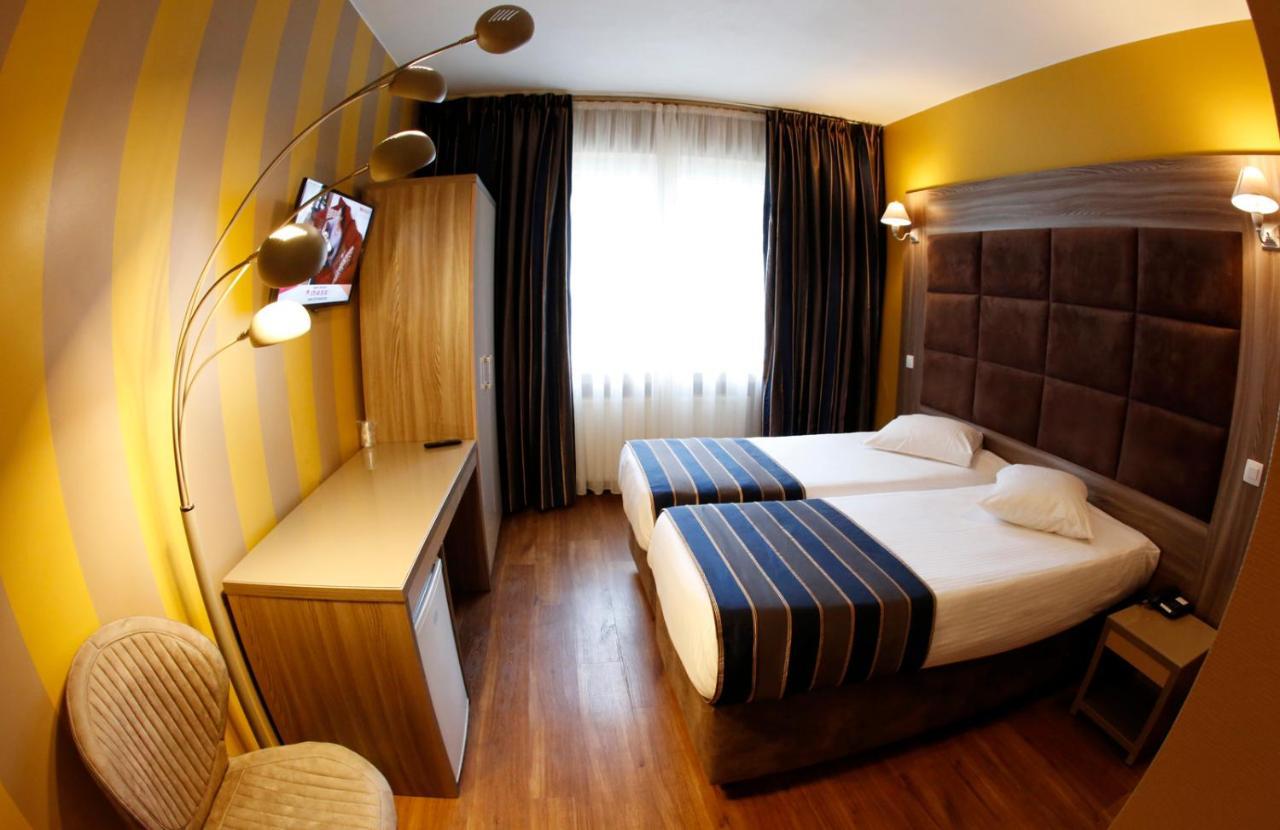 Hotel Midi-Zuid Saint-Gilles Luaran gambar