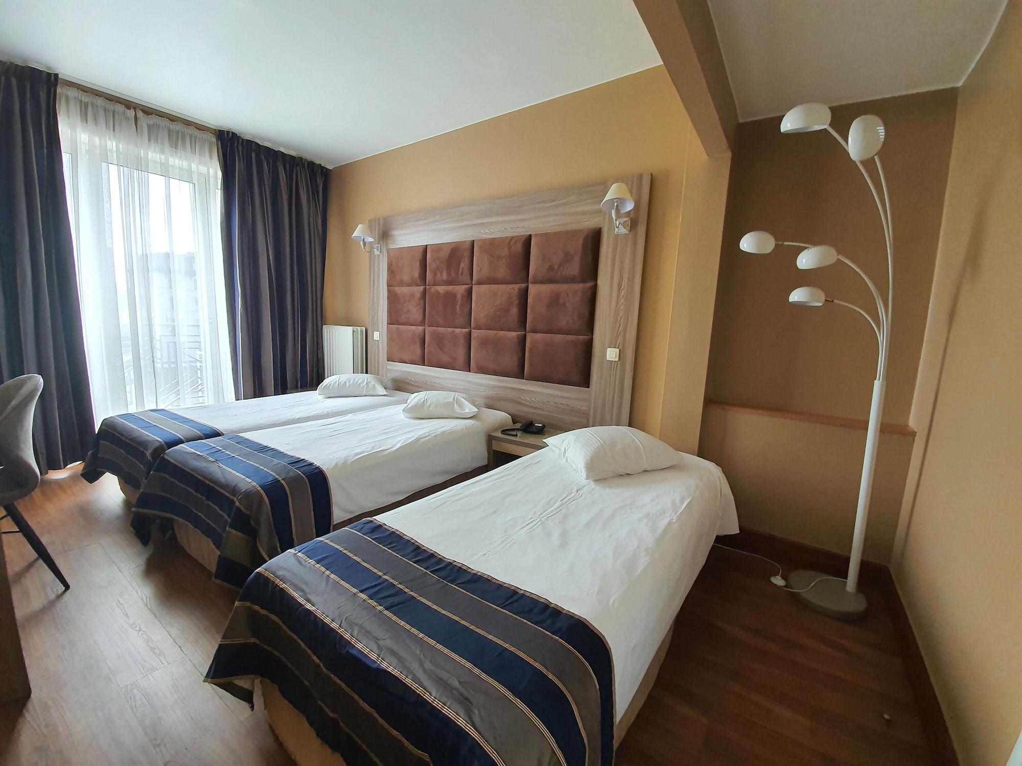 Hotel Midi-Zuid Saint-Gilles Luaran gambar