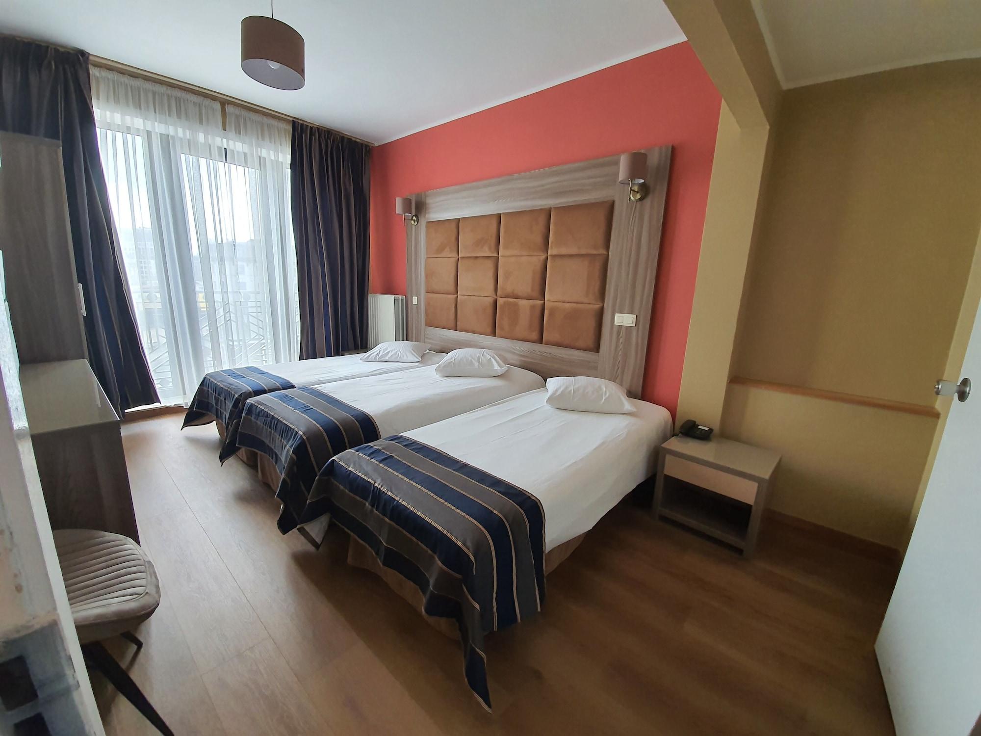 Hotel Midi-Zuid Saint-Gilles Luaran gambar