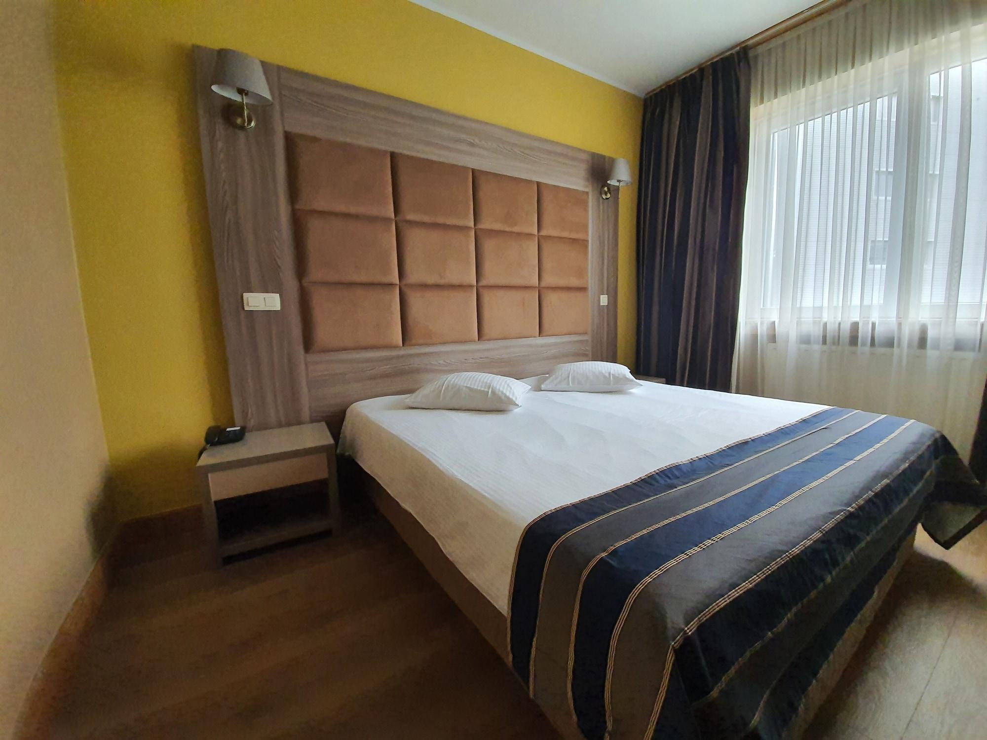 Hotel Midi-Zuid Saint-Gilles Luaran gambar