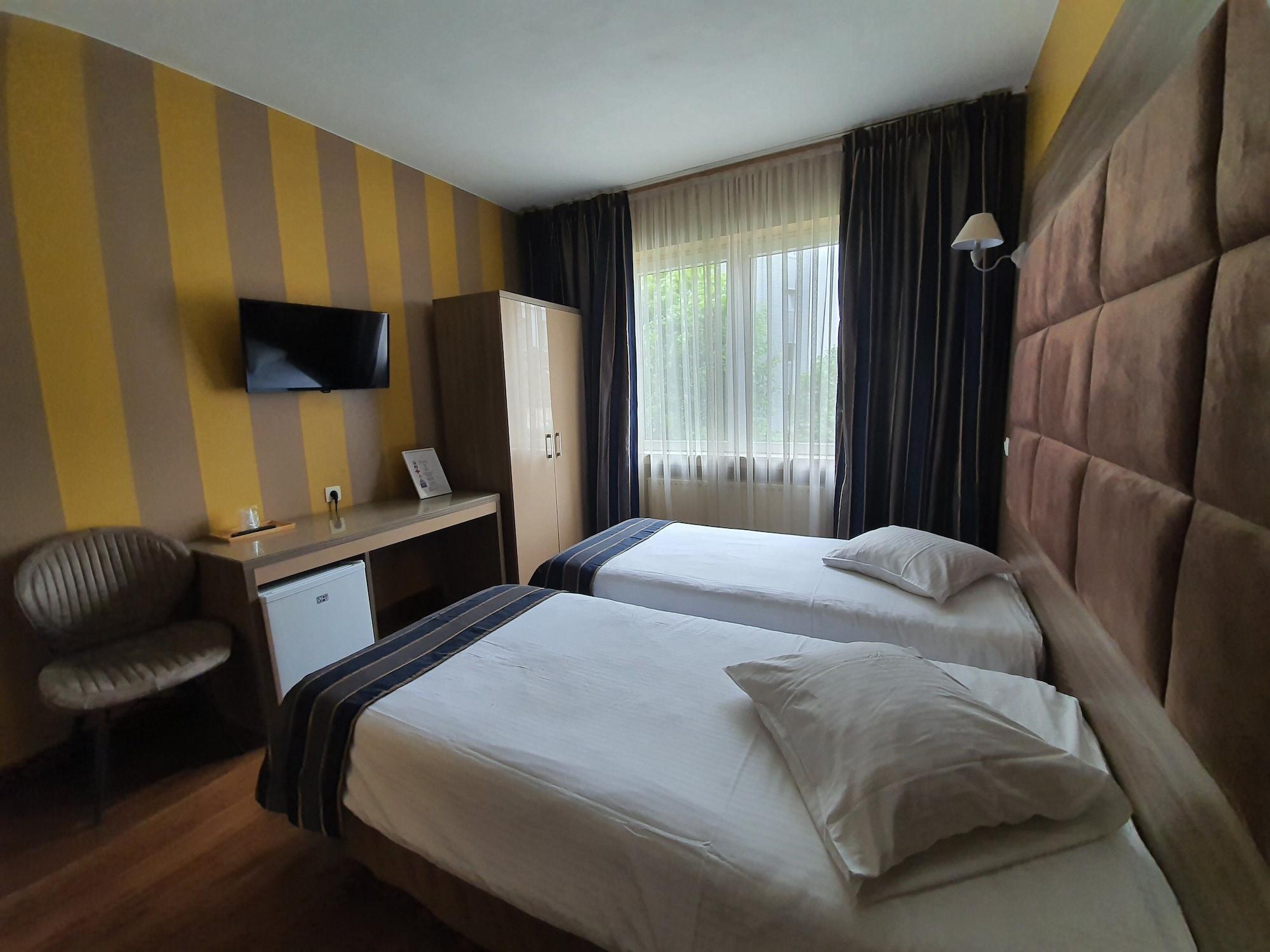 Hotel Midi-Zuid Saint-Gilles Luaran gambar