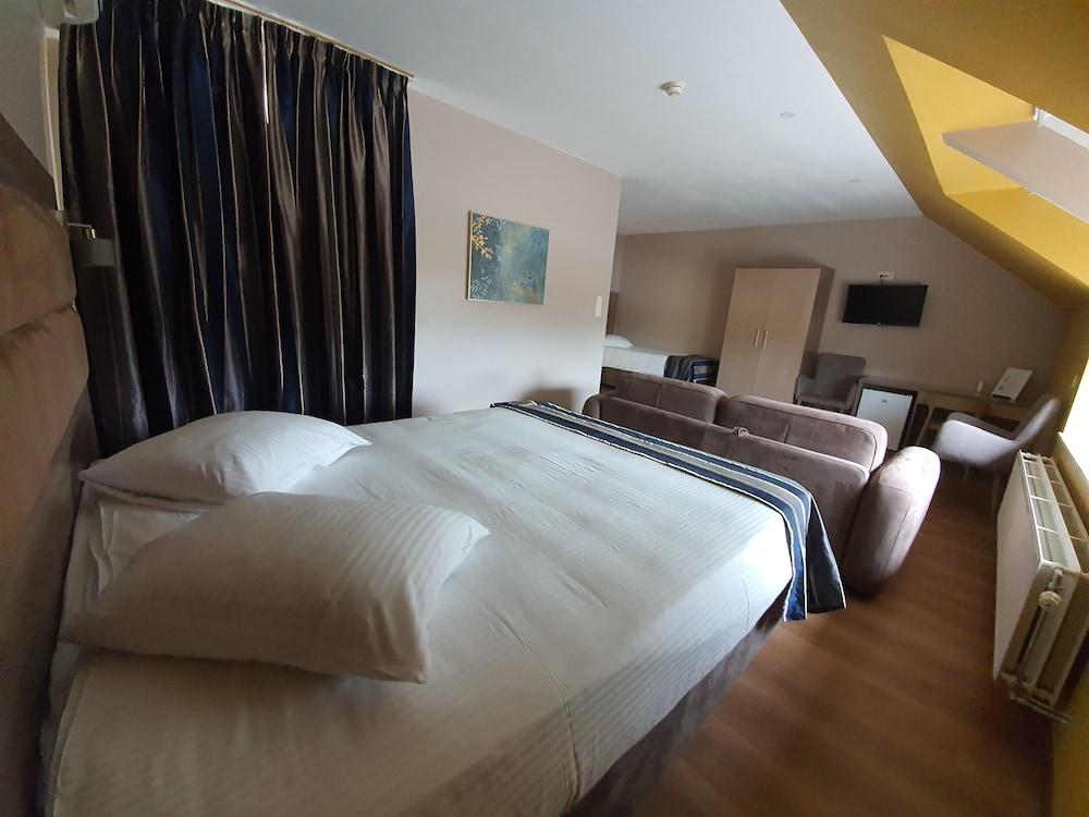 Hotel Midi-Zuid Saint-Gilles Luaran gambar