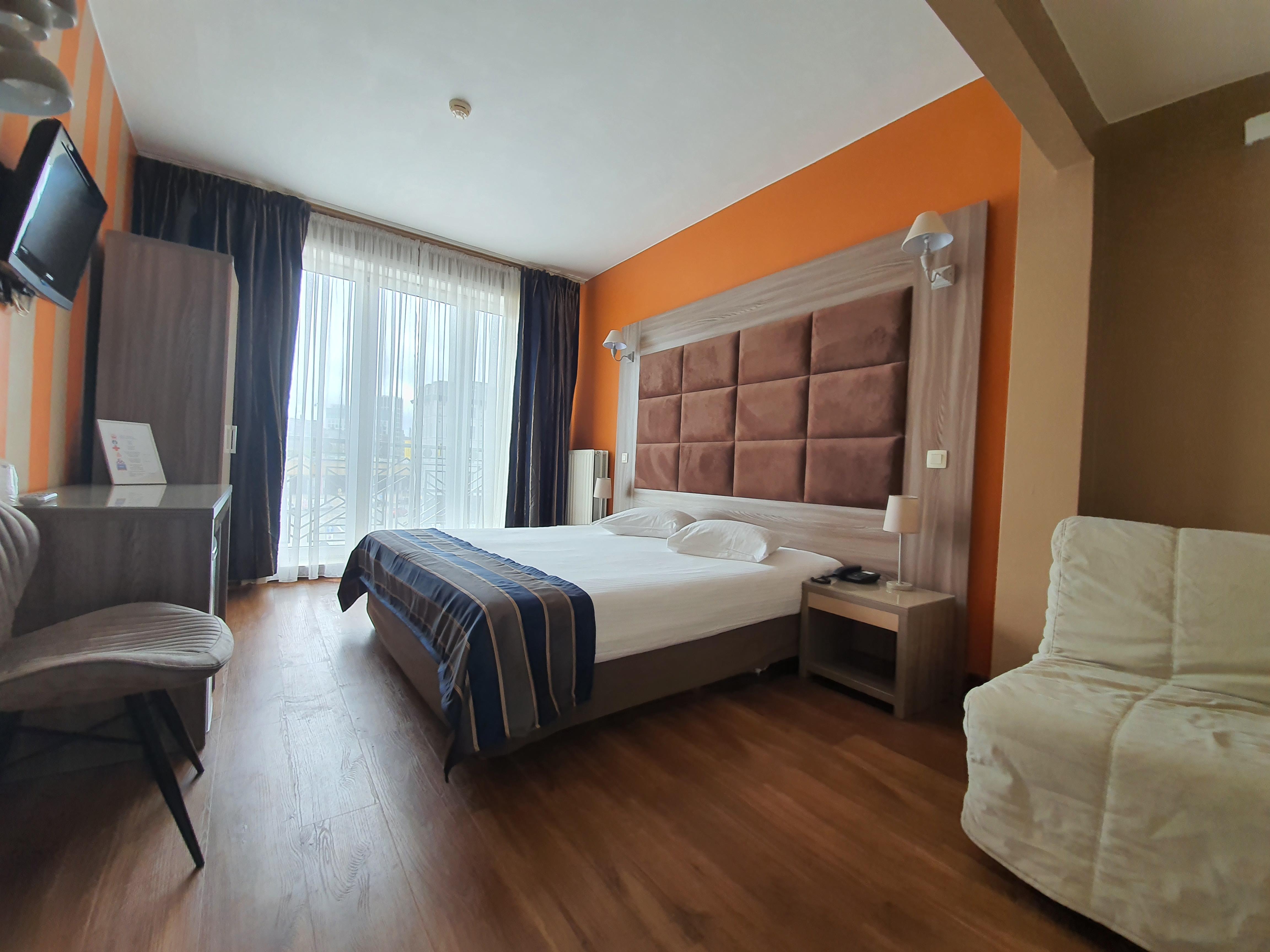 Hotel Midi-Zuid Saint-Gilles Luaran gambar
