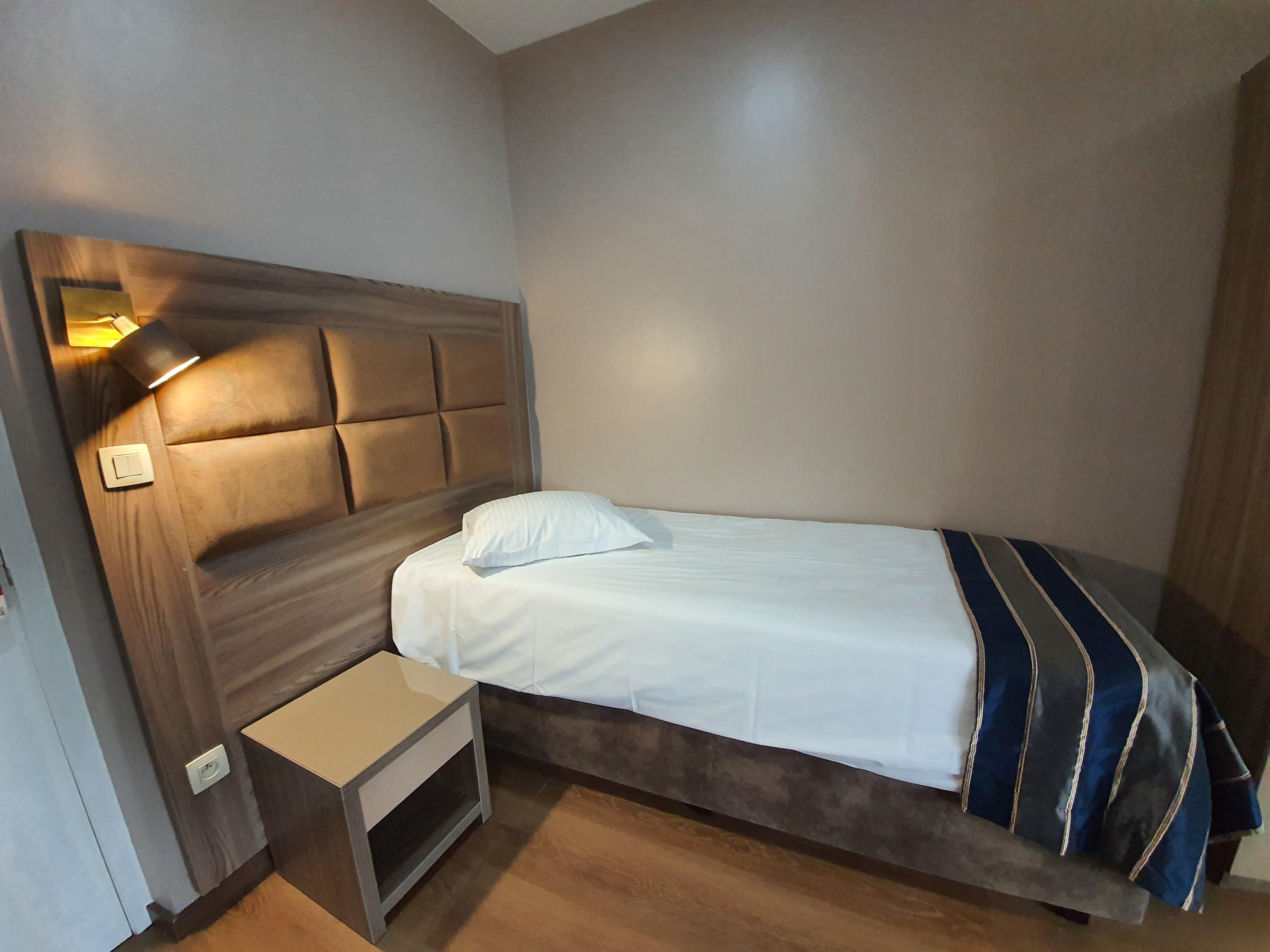 Hotel Midi-Zuid Saint-Gilles Luaran gambar
