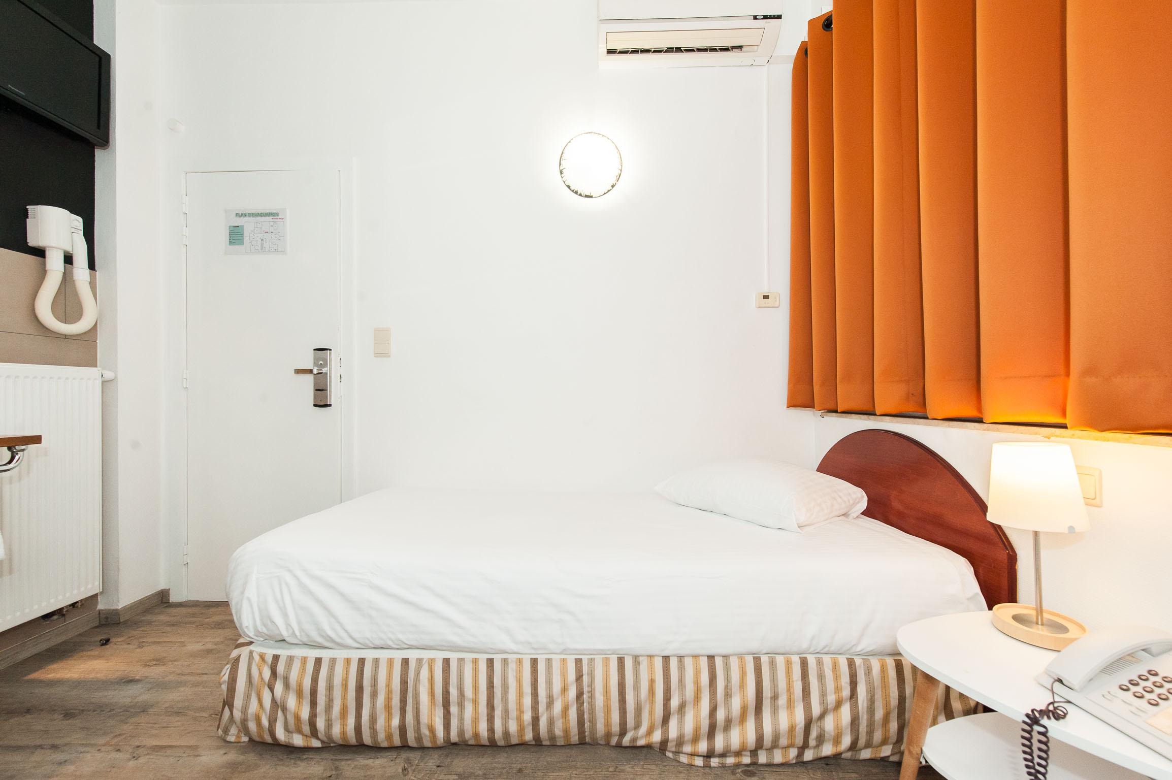 Hotel Midi-Zuid Saint-Gilles Luaran gambar